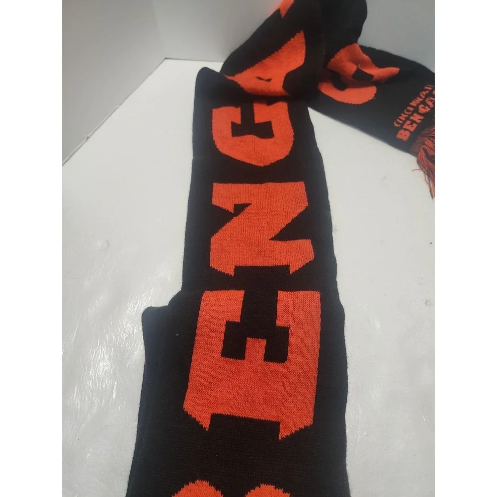 Cincinnati Bengals Knitted Hat And Scarf Set